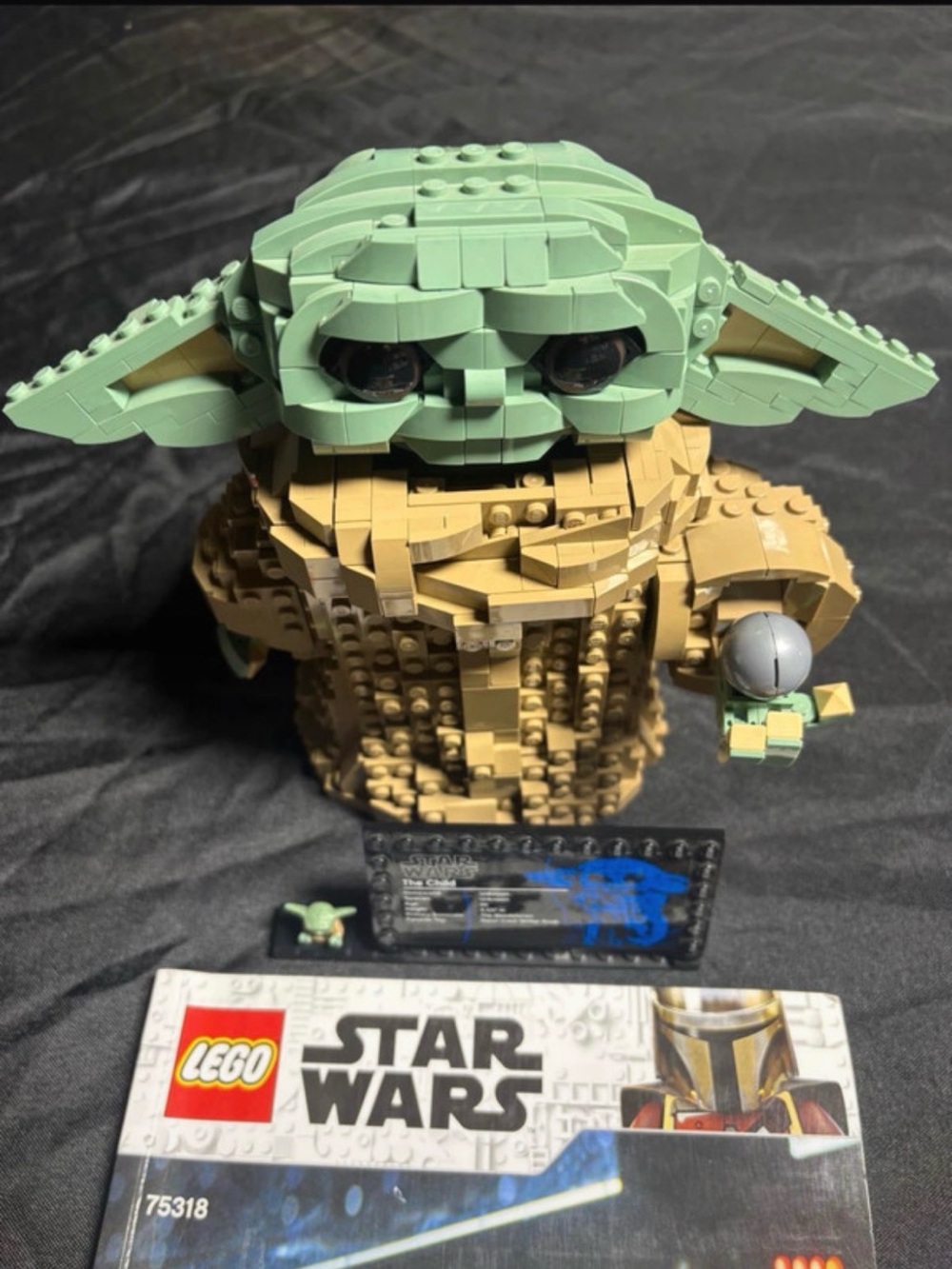 LEGO set 75318 The Child Grogu Star Wars complete